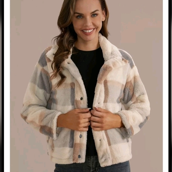 AMOLI  Plaid Teddy Jacket Polyester Plush Faux Fur Size S Great Condition - Picture 1 of 15